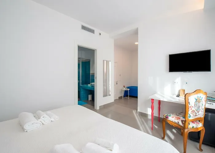 Casa Evelina Bed & Breakfast 4*